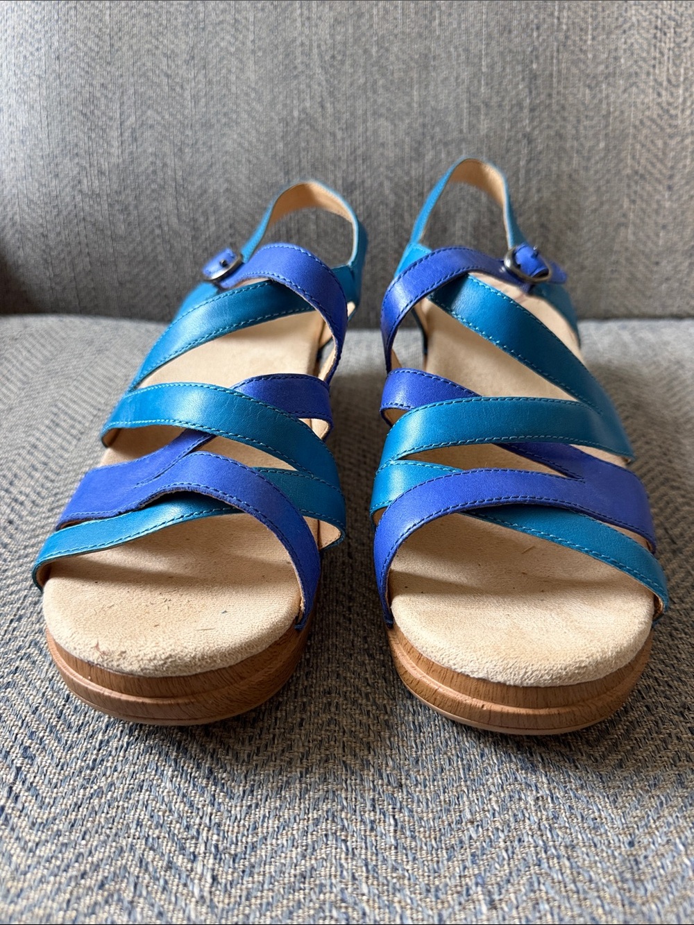 Dansko Women’s Double Tone Blue Leather Strappy Sandals Size: 42